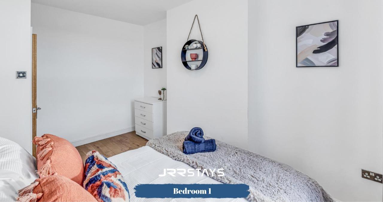 Cardiff Stylish 2 Bedroom Sleeps 6 Wi-Fi - Jrr Stays Eksteriør billede